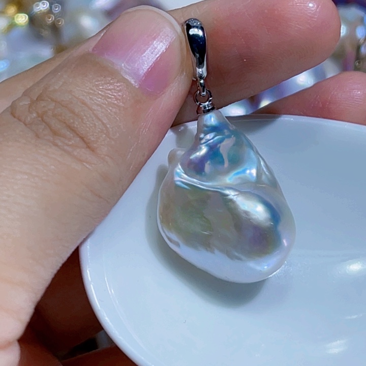 颈饰未镶嵌淡水珍珠