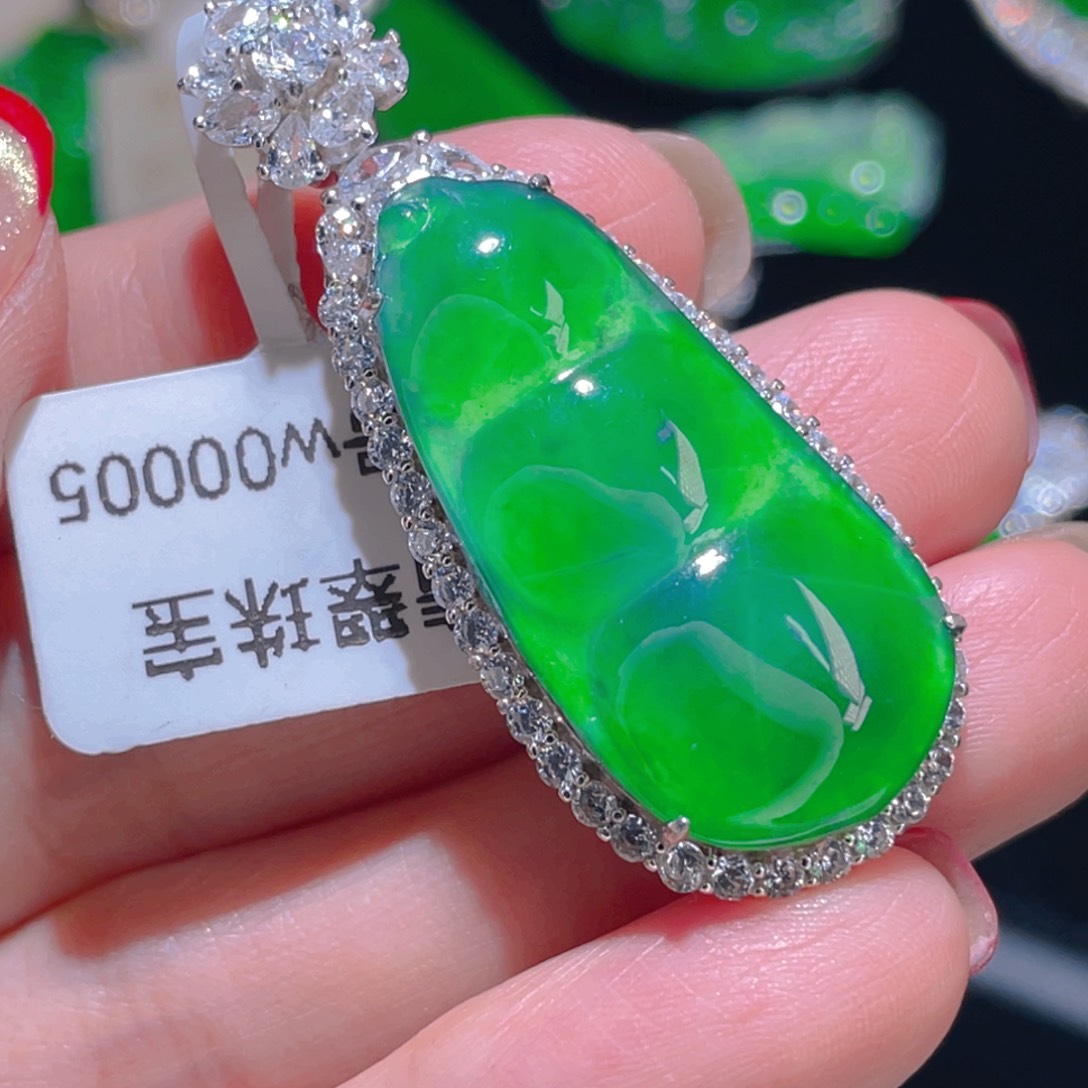 翡翠吊坠(不含链)银S925镶嵌