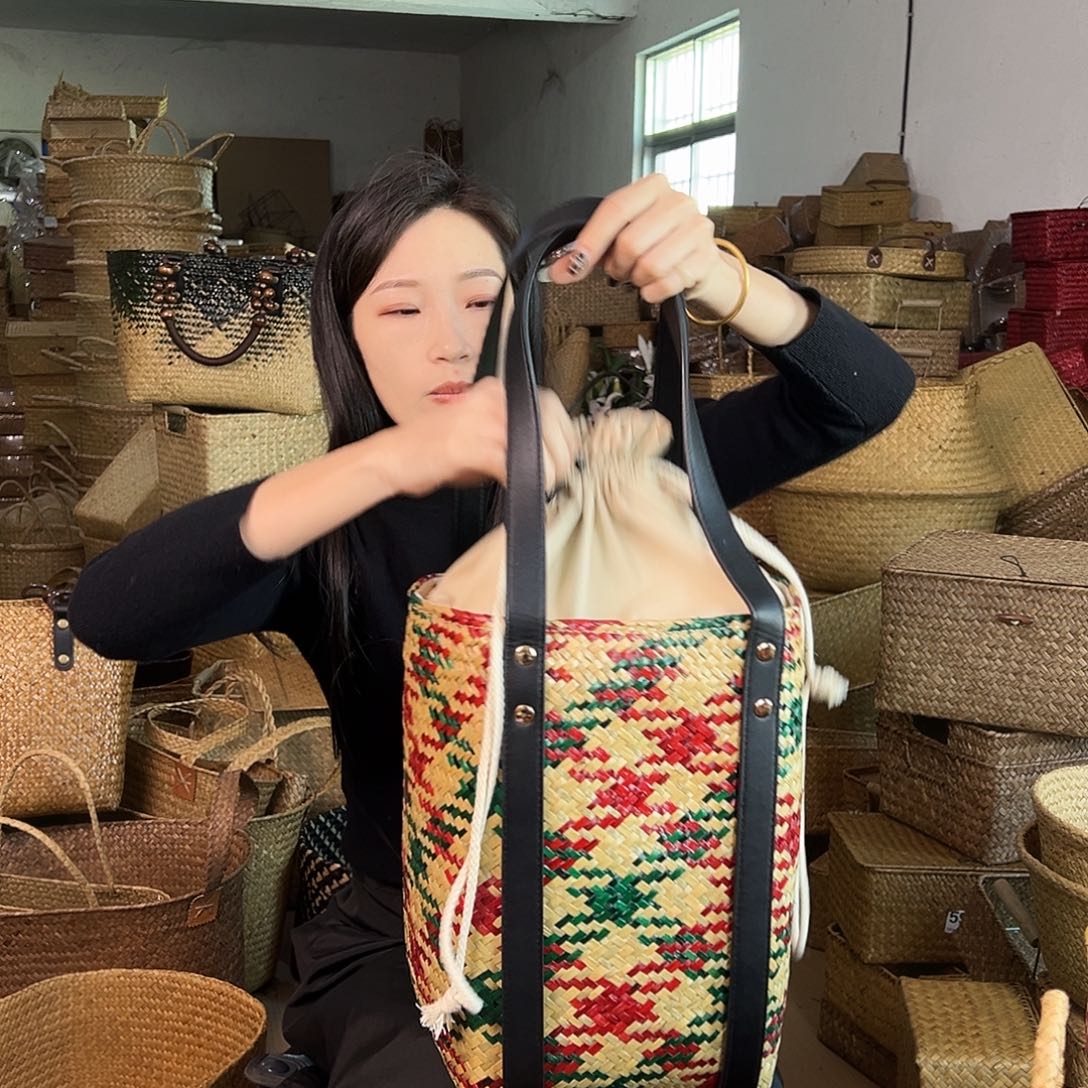 草编草编包/草编收纳盒带瑕疵