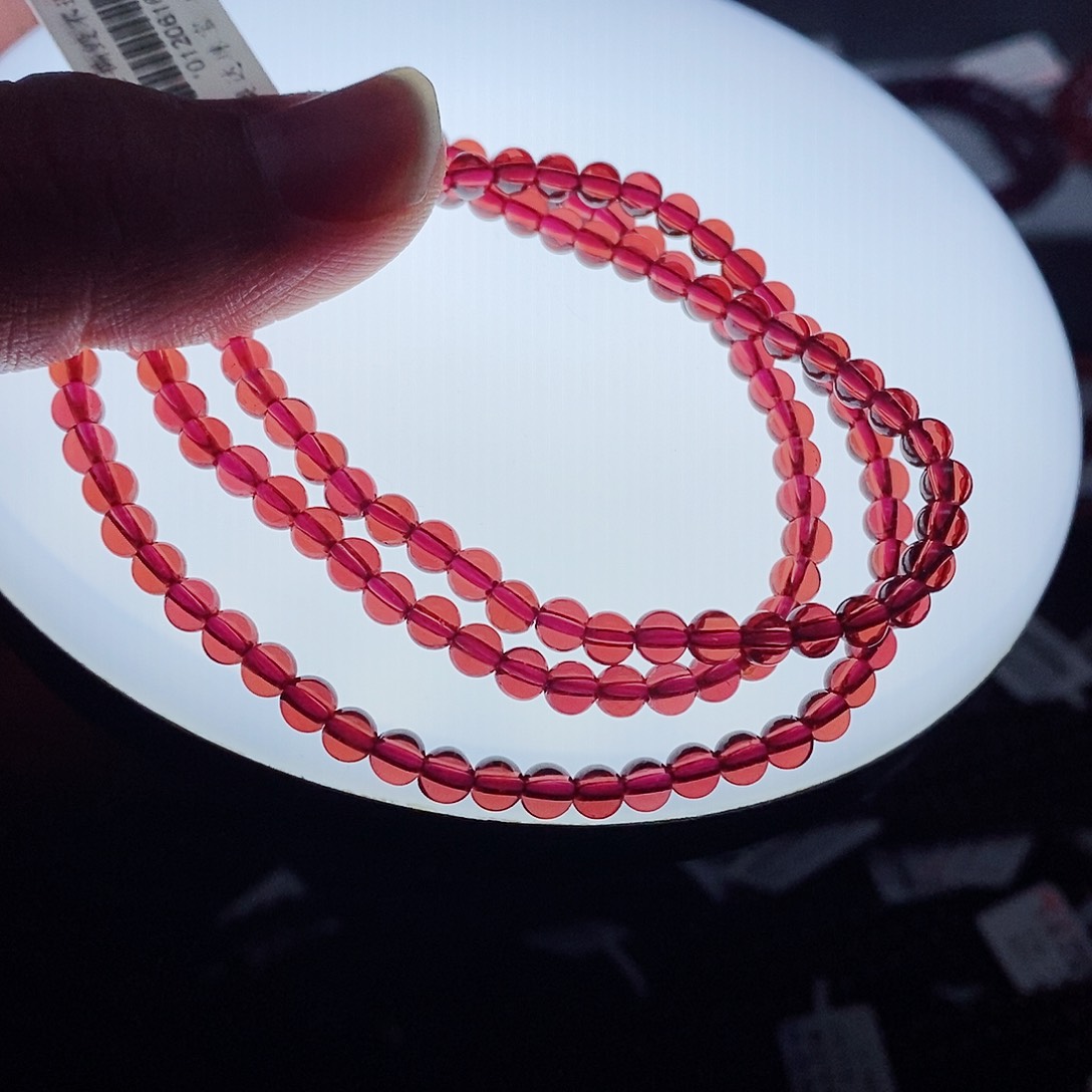 石榴石手链未镶嵌4.3mm全净体香槟粉石榴石