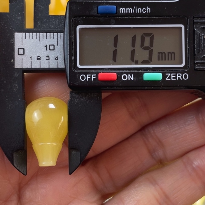 蜜蜡未镶嵌裸石41杂