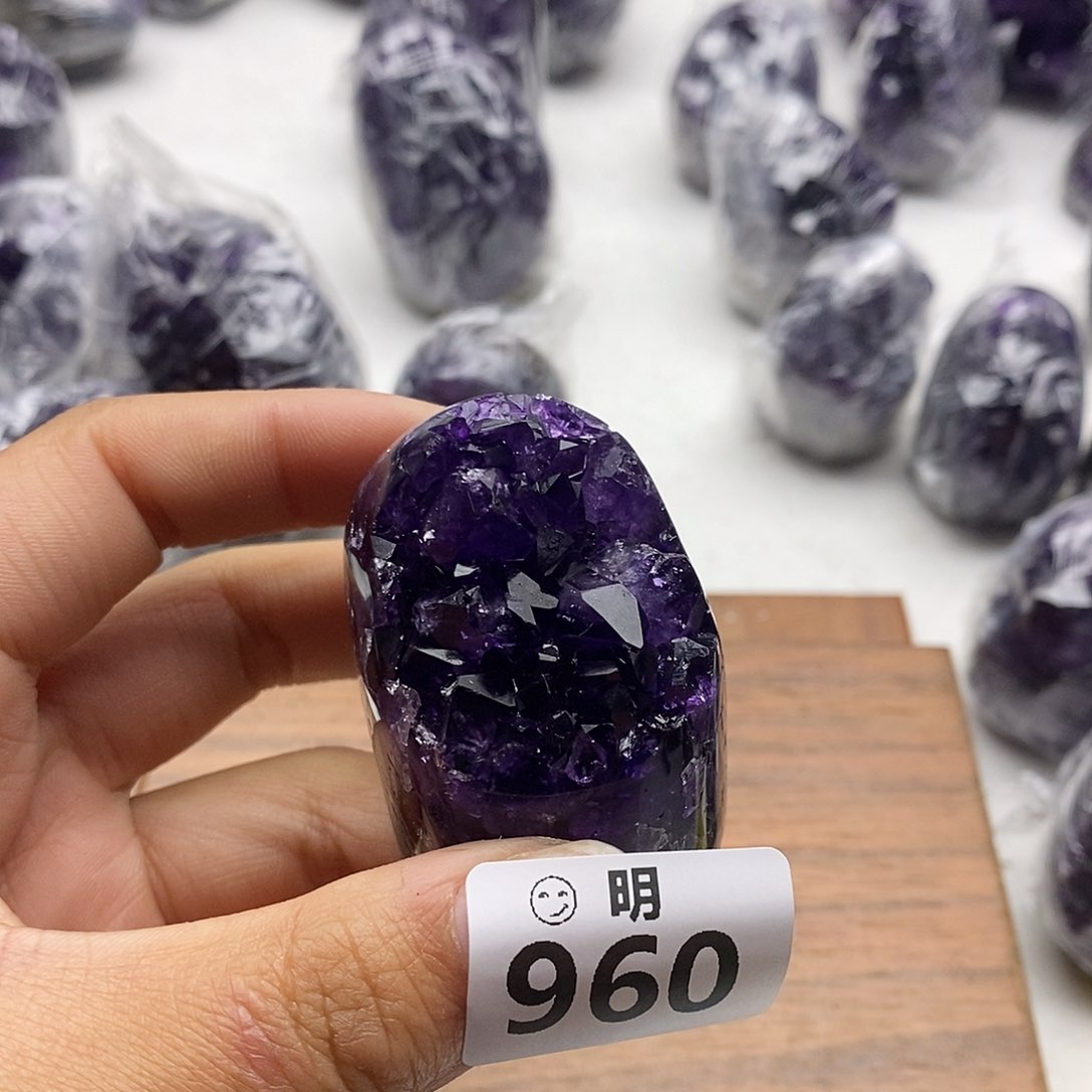 紫晶大型摆件（非配饰）未镶嵌