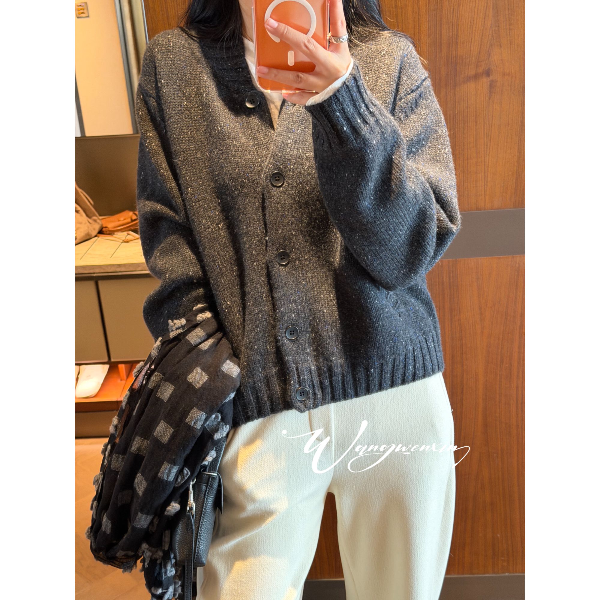 【王雯馨】“你知我知”彩纱太吸睛啦!!!羊绒外套