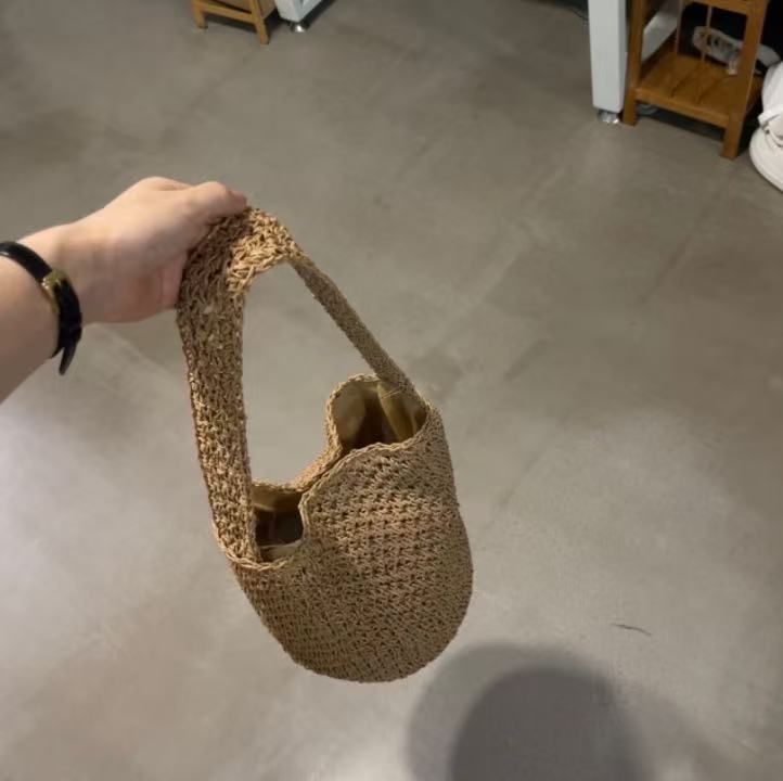 法式编织带暗扣圆水桶草包 2666