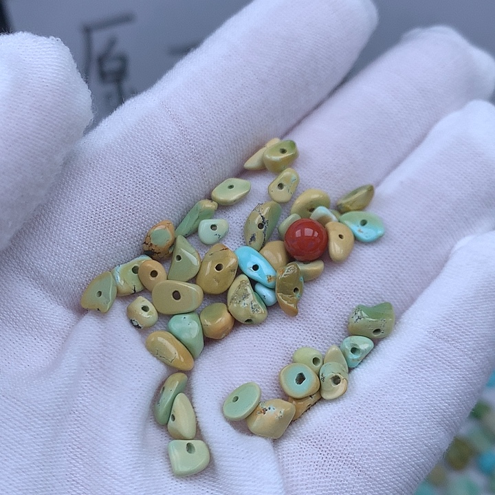 南红玛瑙未镶嵌珠宝奇石