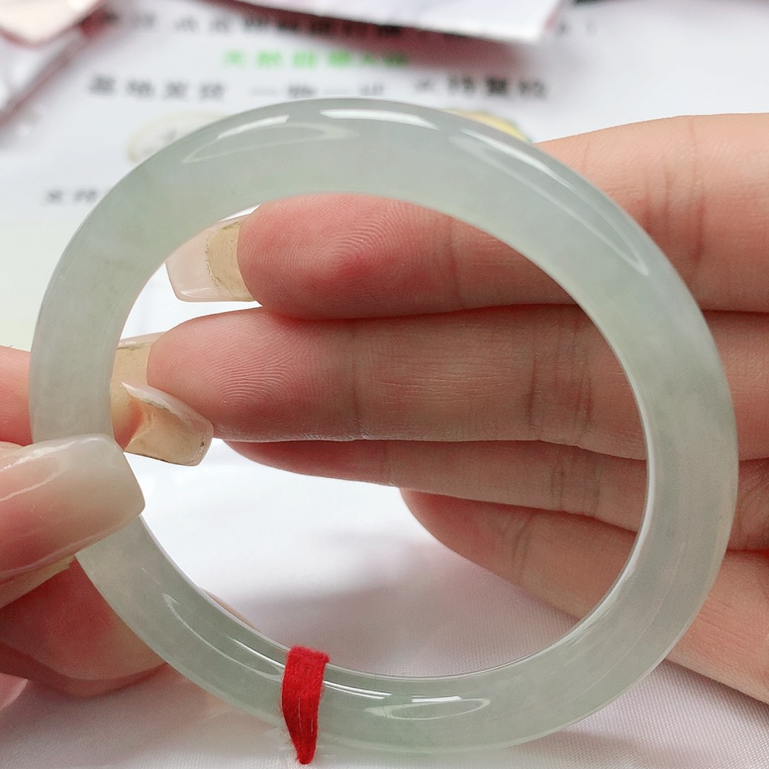 【闪购商品】翡翠手镯未镶嵌缅甸天然A货翡翠