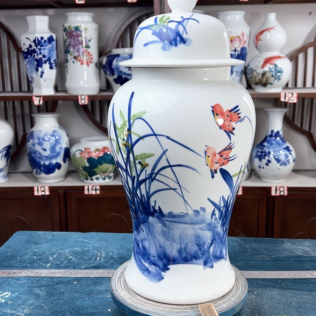 摆件景德镇陶瓷将玉