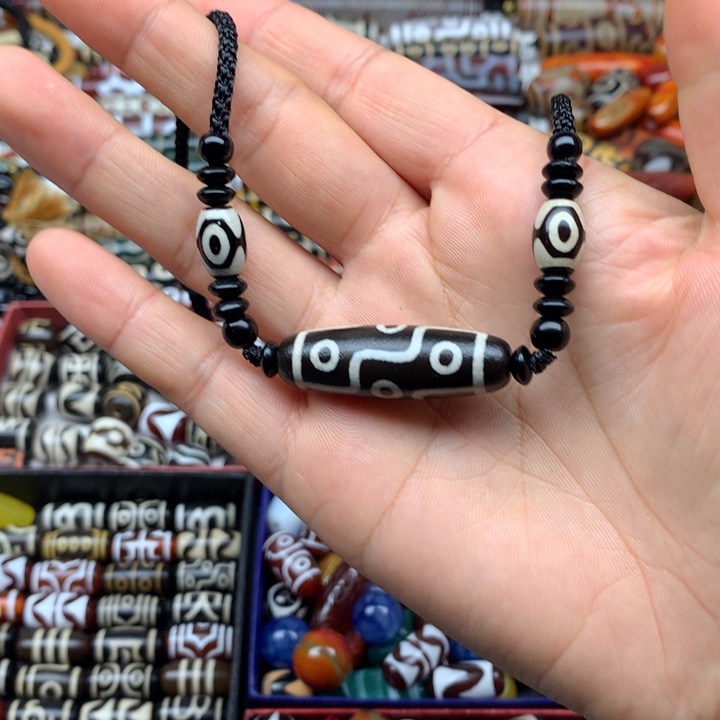 玛瑙/玉髓未镶嵌吊坠(赠链)