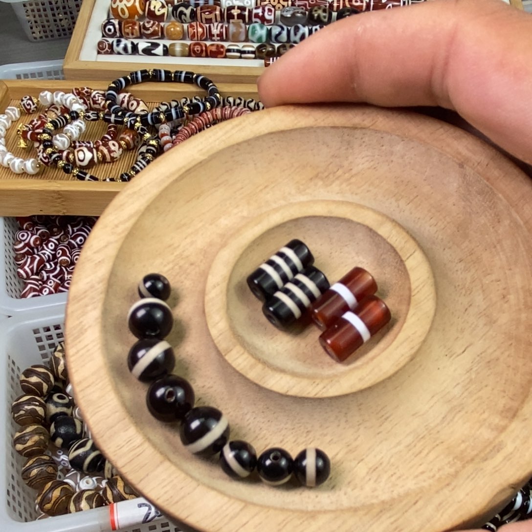 海***物玛瑙/玉髓未镶嵌散珠