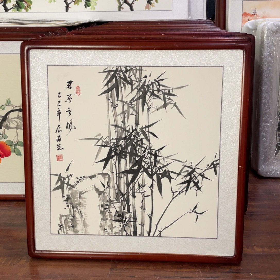 国画带框尺寸63*63厘米