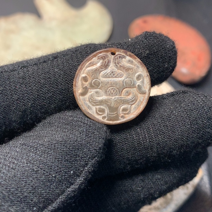 和田玉挂件未镶嵌源***具