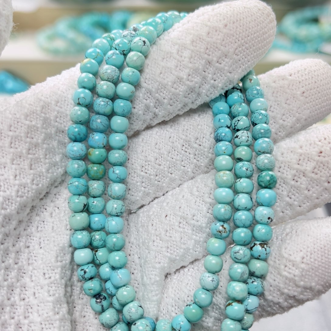 绿松石绿松石未镶嵌