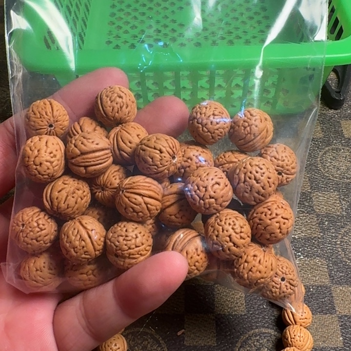 张***方吊坠猴头核桃66666666