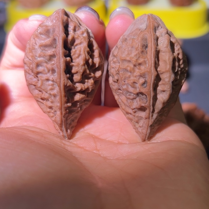 文玩核桃吊坠核桃61