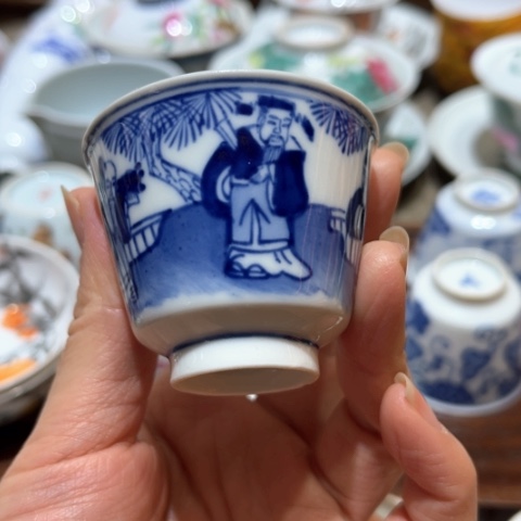 手绘茶杯盖碗壶承陶瓷