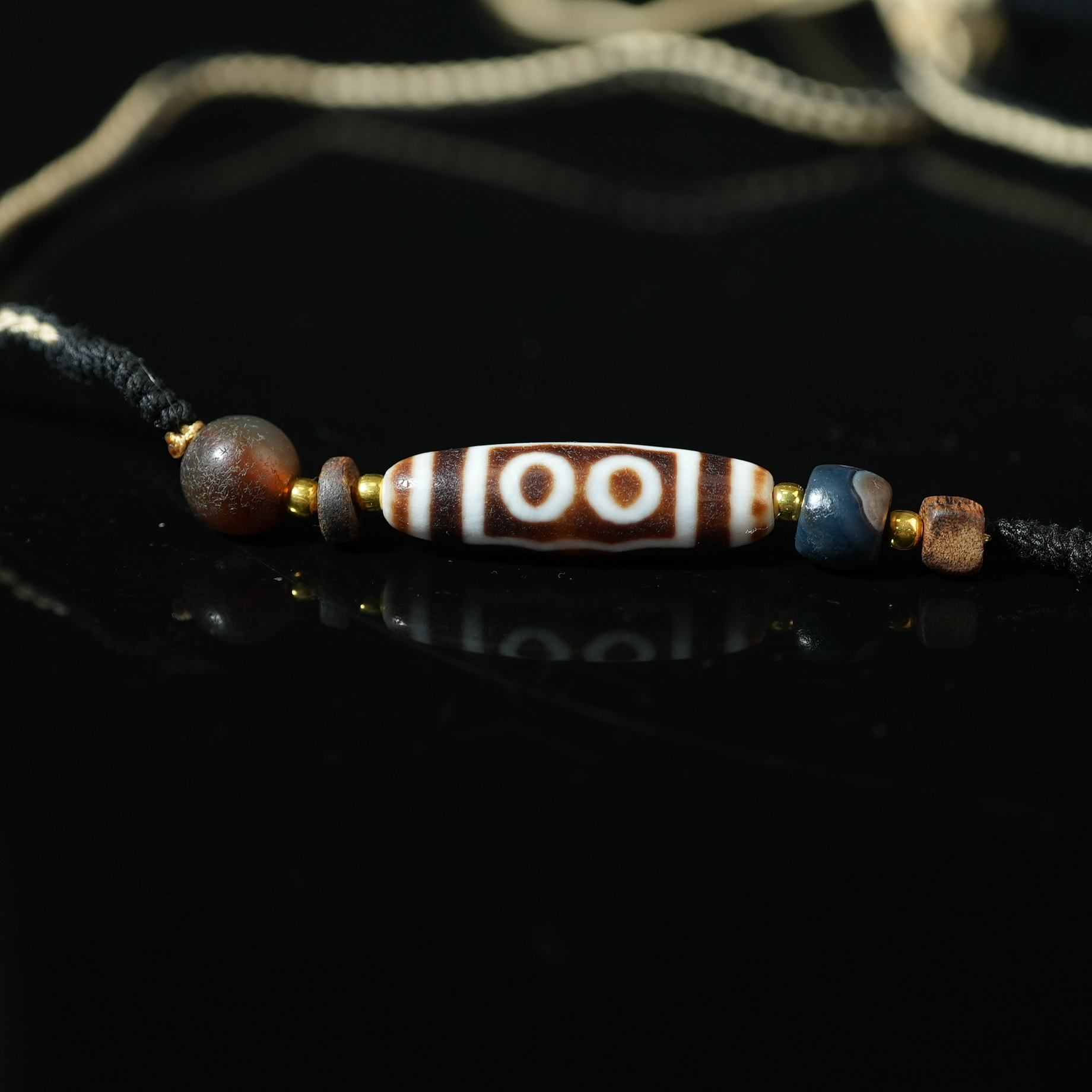 二十世纪中后期五眼玛瑙珠项链【古珠精选】AAJXD241215009