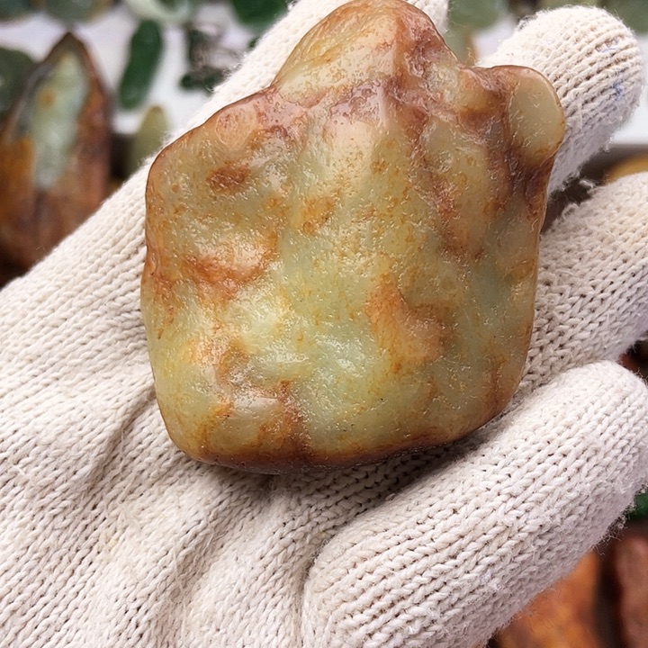 岫岩河磨玉（透闪石质玉）颈饰未镶嵌