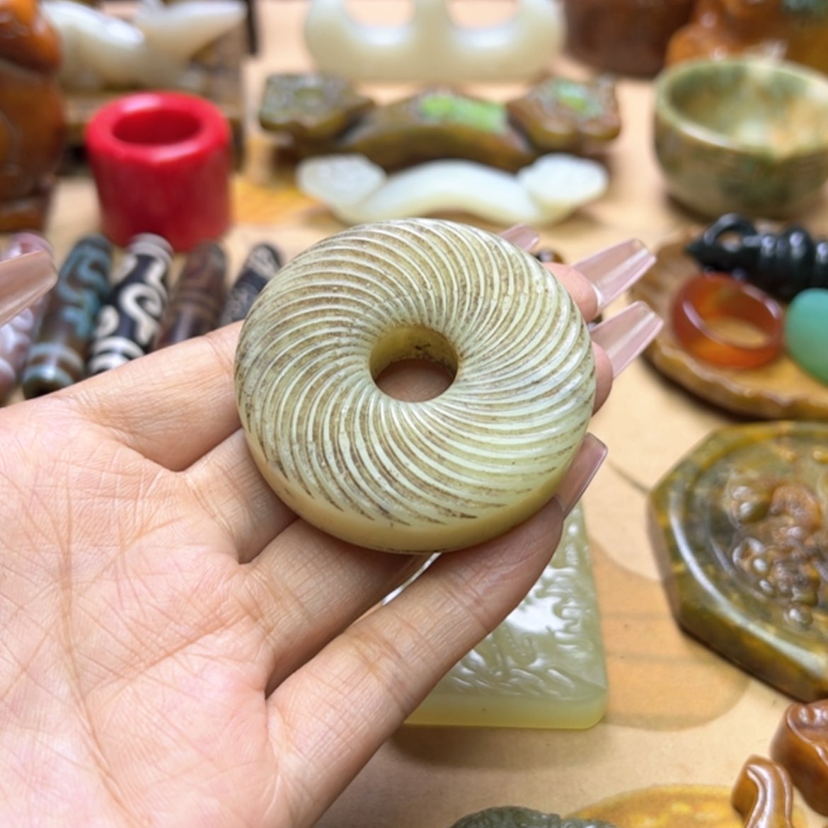 【闪购商品】蛇纹石玉颈饰未镶嵌