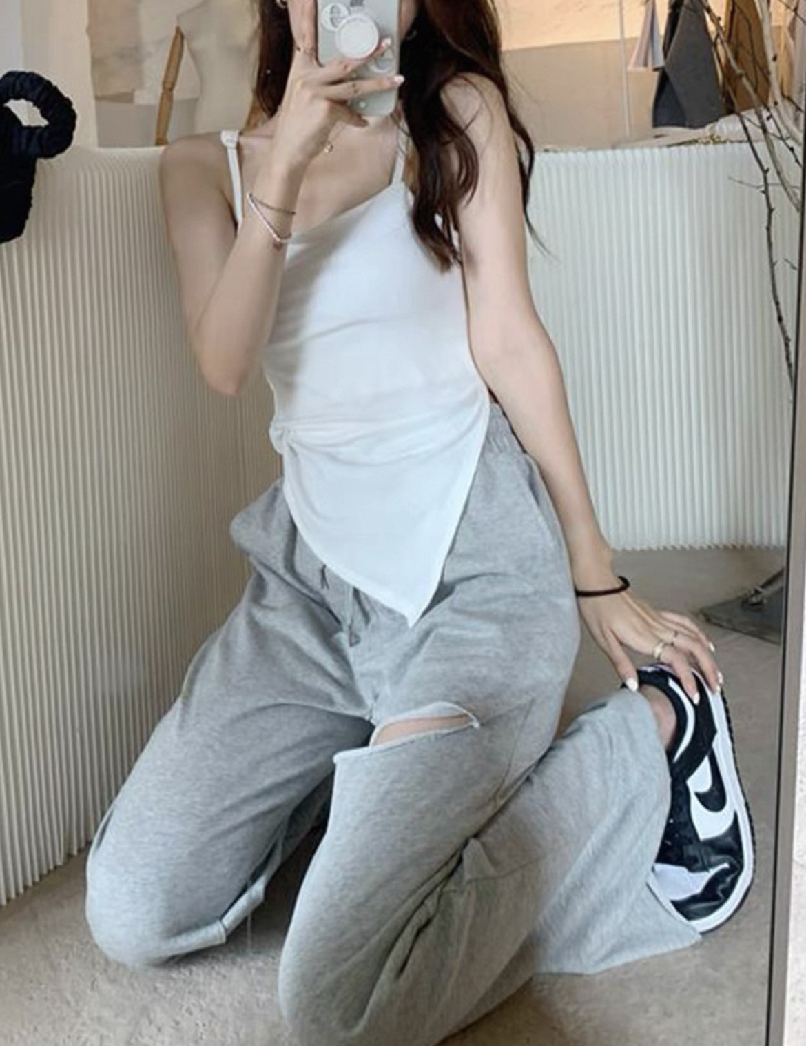 越野兔超软夏天破洞休闲百搭显瘦运动裤