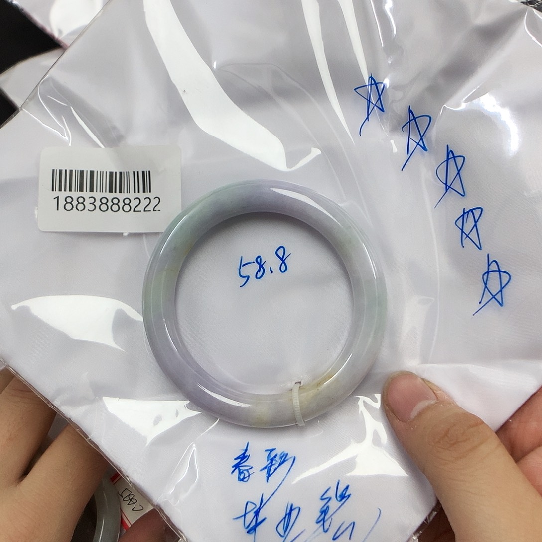 翡翠手镯未镶嵌天然缅甸翡翠手镯