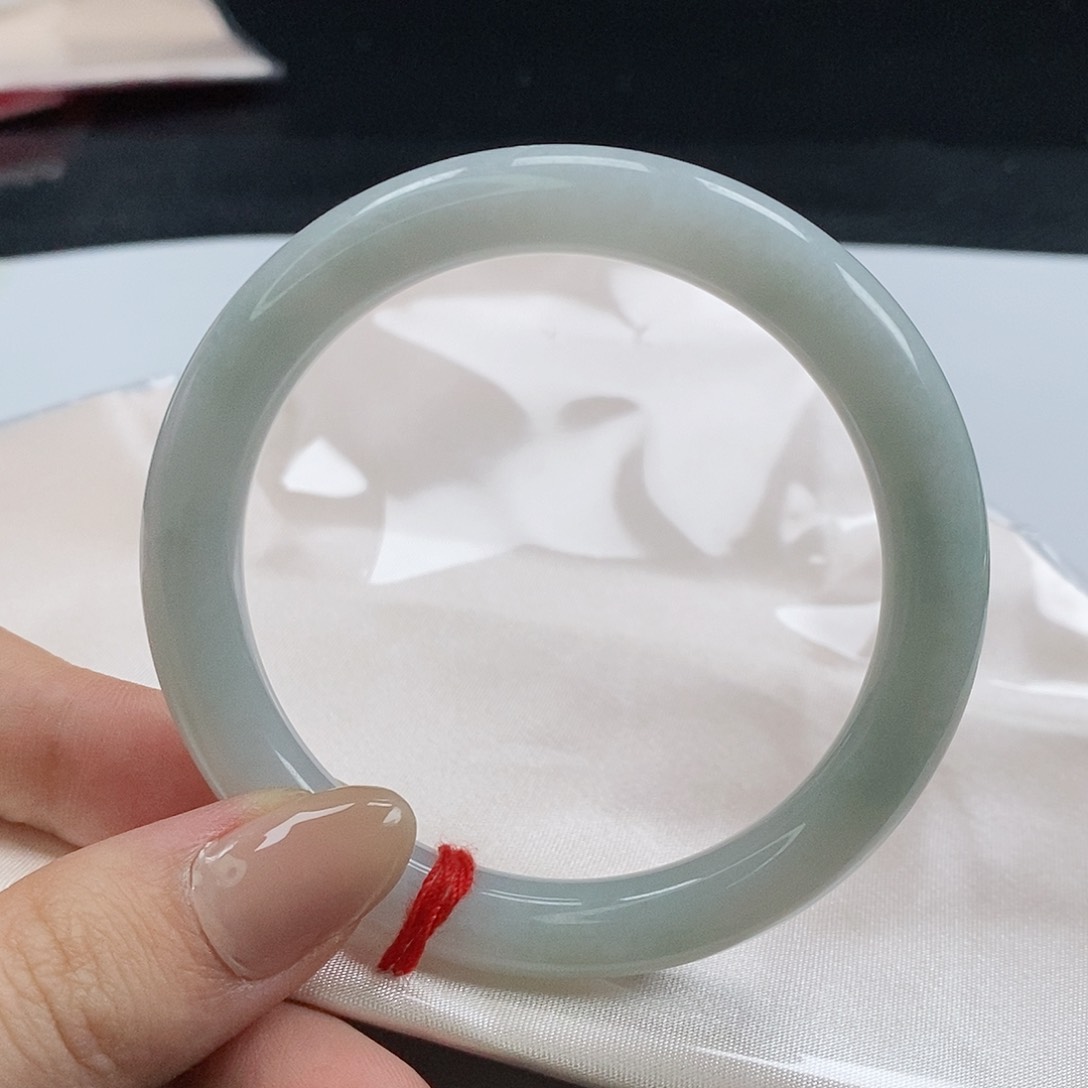 【闪购商品】翡翠手镯（圆镯）未镶嵌232号