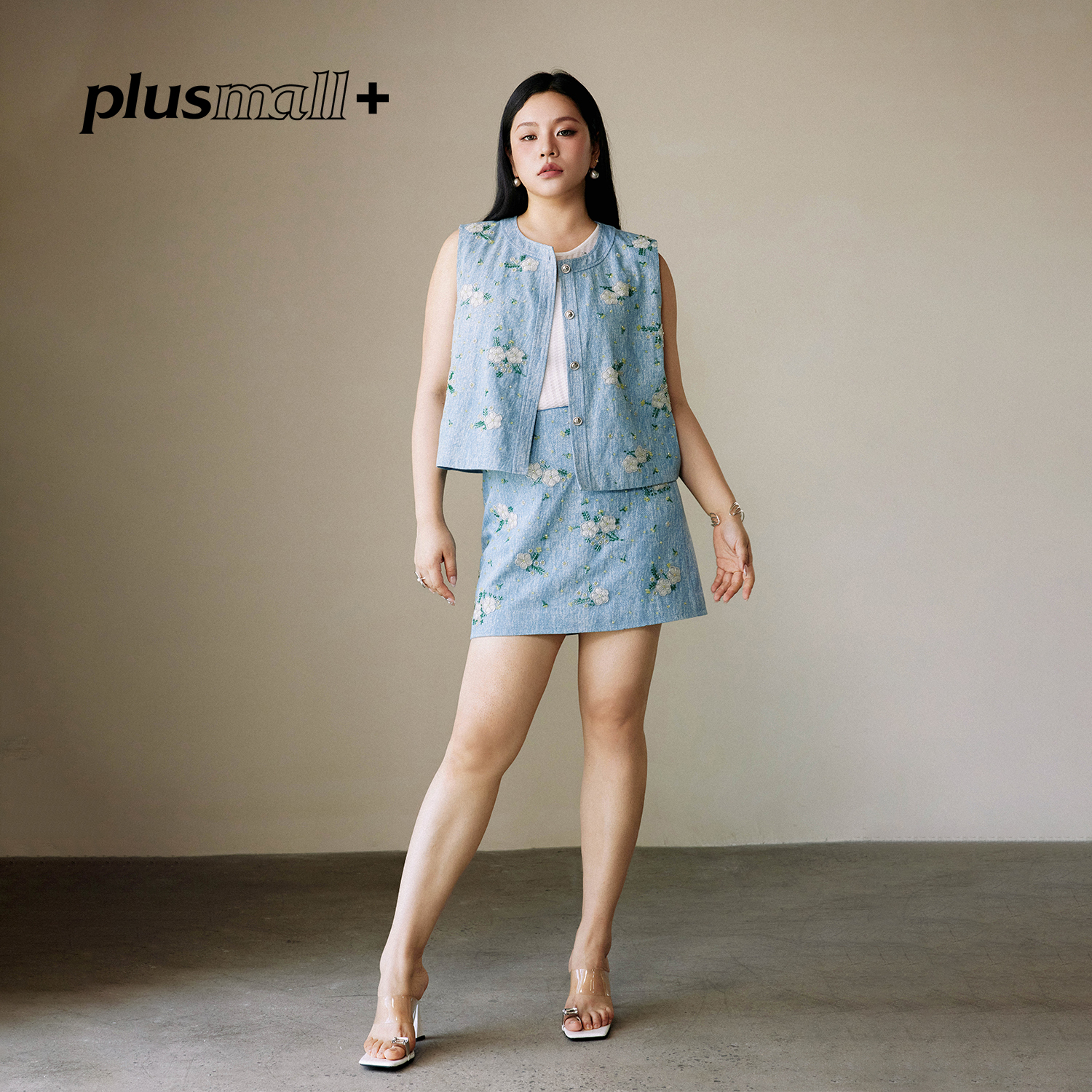 PLUSMALL 青染木槿 仿牛仔绣花马甲半裙+针织无袖上衣PM2507069A