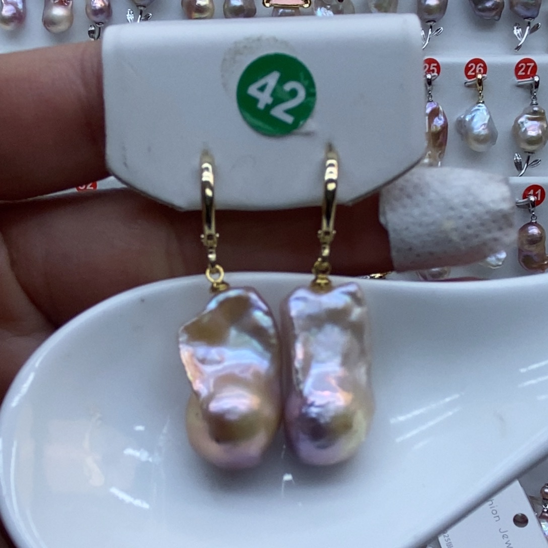 颈饰淡水珍珠未镶嵌