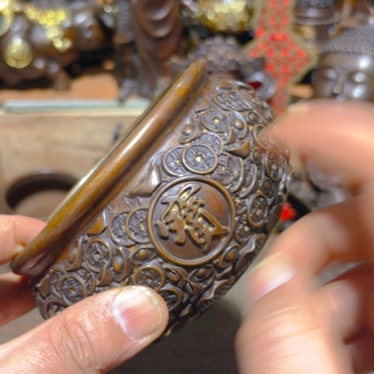 正常发货 铜的。全清了一件不留