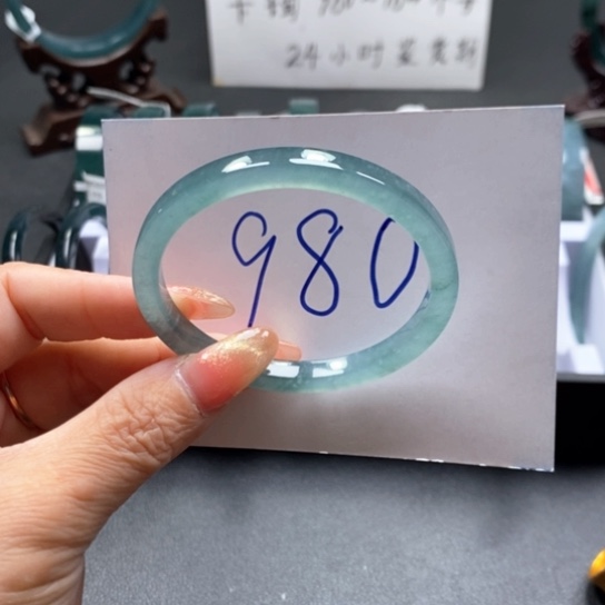 翡翠手镯未镶嵌51尺寸