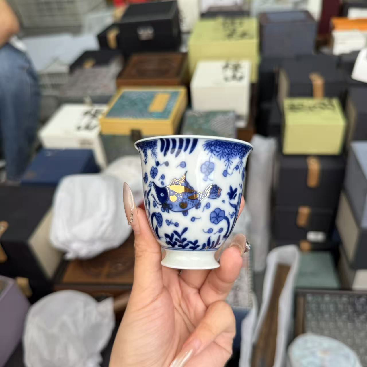 鱼藻纹青花鱼主人杯 1496-cc