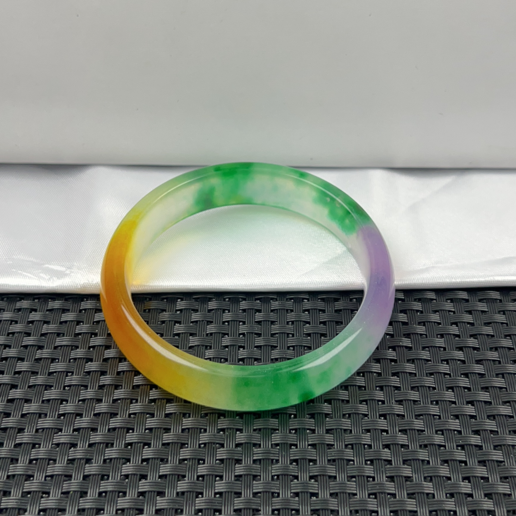 Z110冰三彩常规手镯正圈美观精致奇石
