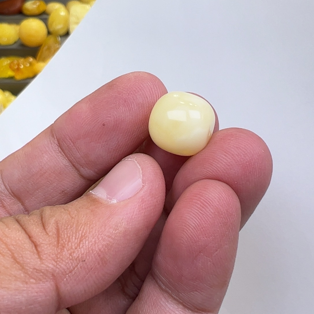 【闪购商品】琥珀裸石未镶嵌12➕1.34克