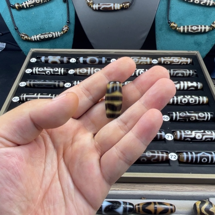 未镶嵌颈饰玛瑙/玉髓