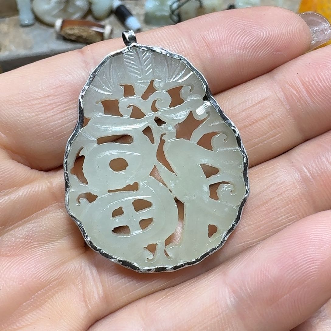 和田玉挂件未镶嵌