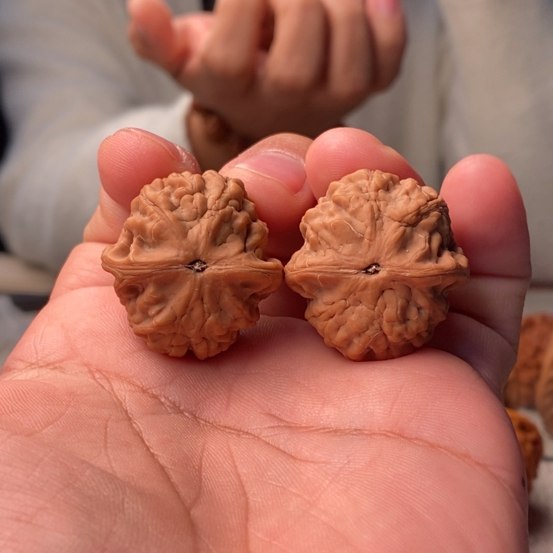 吊坠文玩核桃金麒麟30