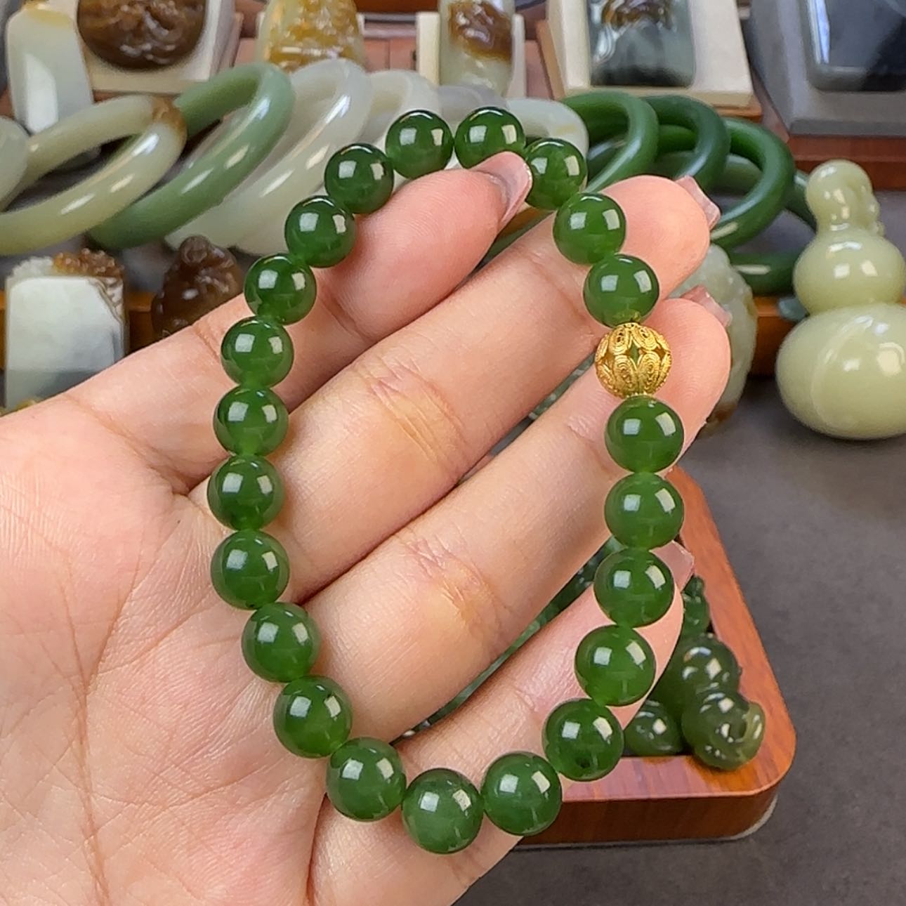 【闪购商品】手链未镶嵌和田玉（碧玉）