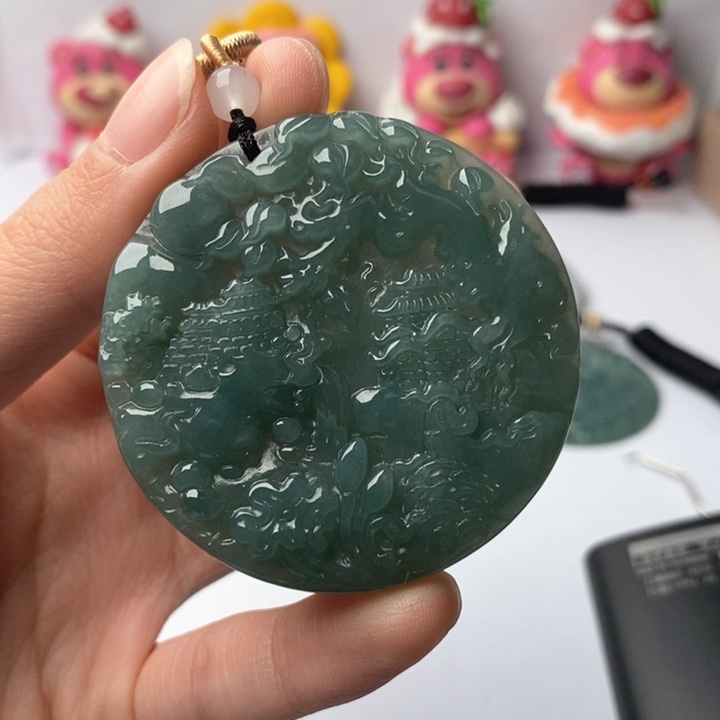 翡翠未镶嵌颈饰翡翠