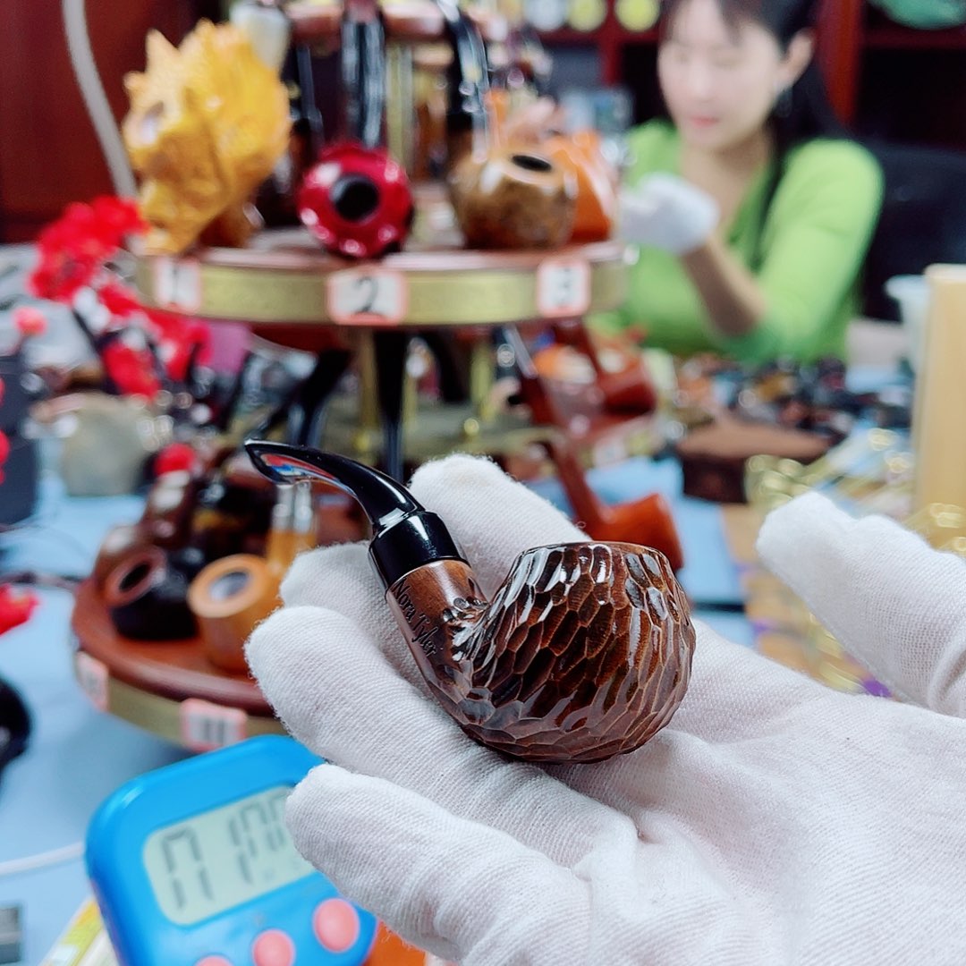 悬***马1174石楠木石楠木