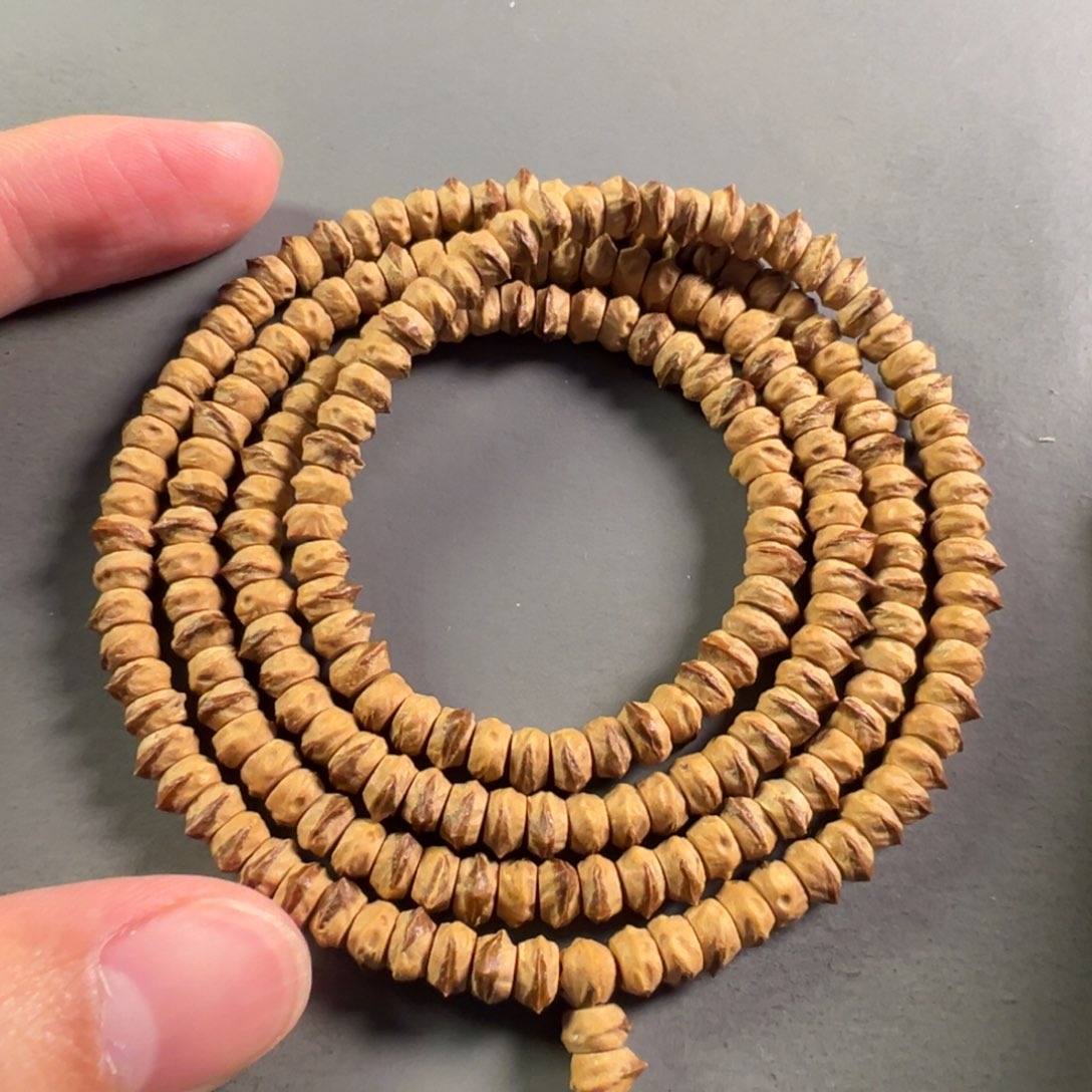 【闪购商品】柏香籽/百香籽吊坠开播福利红牙小鸟8号
