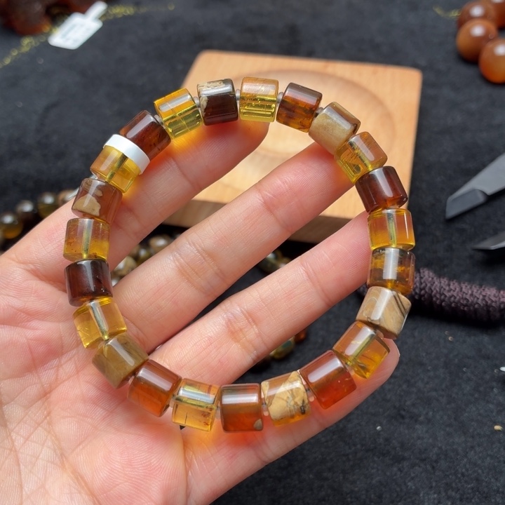 一***】琥珀未镶嵌珠宝奇石