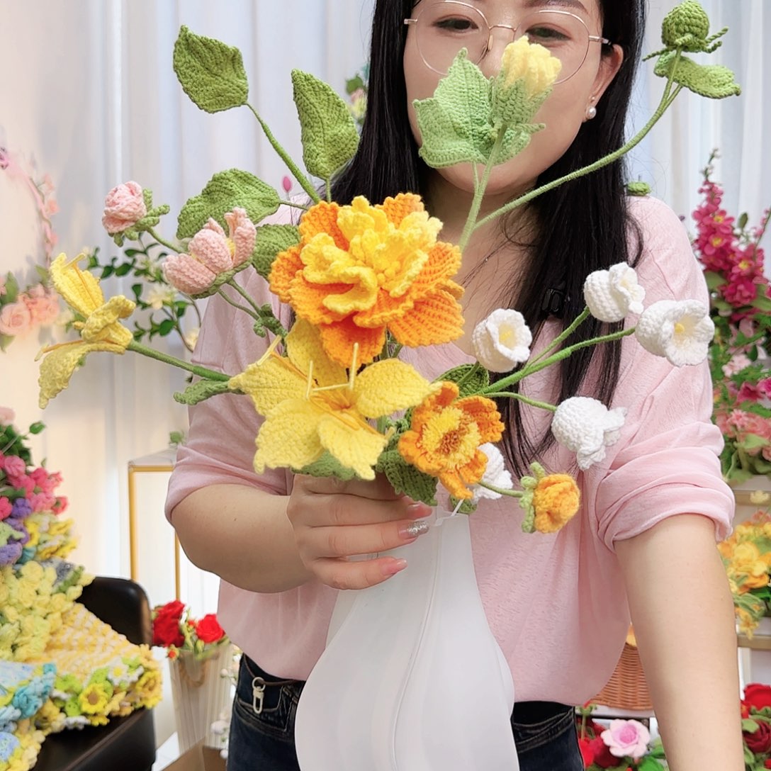 莱赛尔纤维棉手工钩织花束