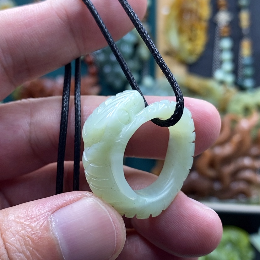 【闪购商品】未镶嵌岫玉吊坠