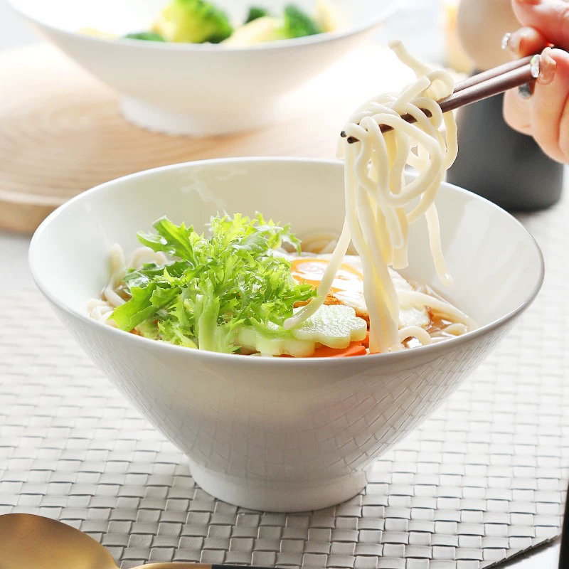 日式创意纯白骨瓷宽口斗笠碗家用大容量陶瓷餐具
