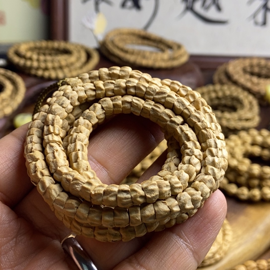 柏香籽/百香籽吊坠