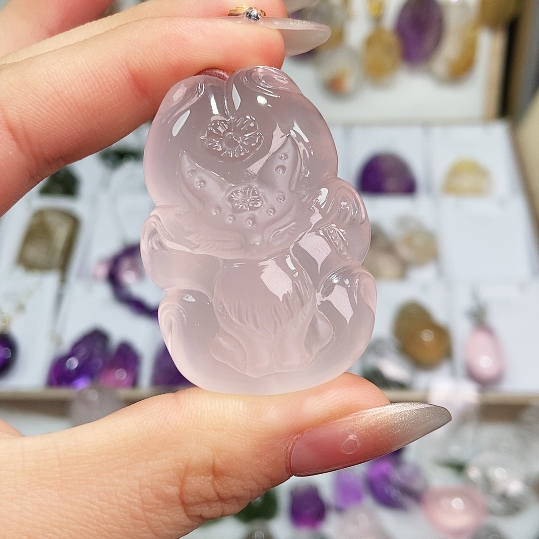 未镶嵌吊坠(赠链)水晶