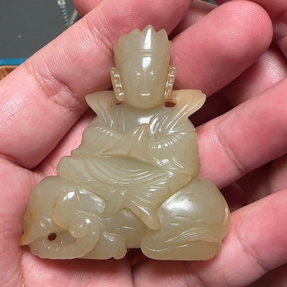 和田玉把件未镶嵌不***?