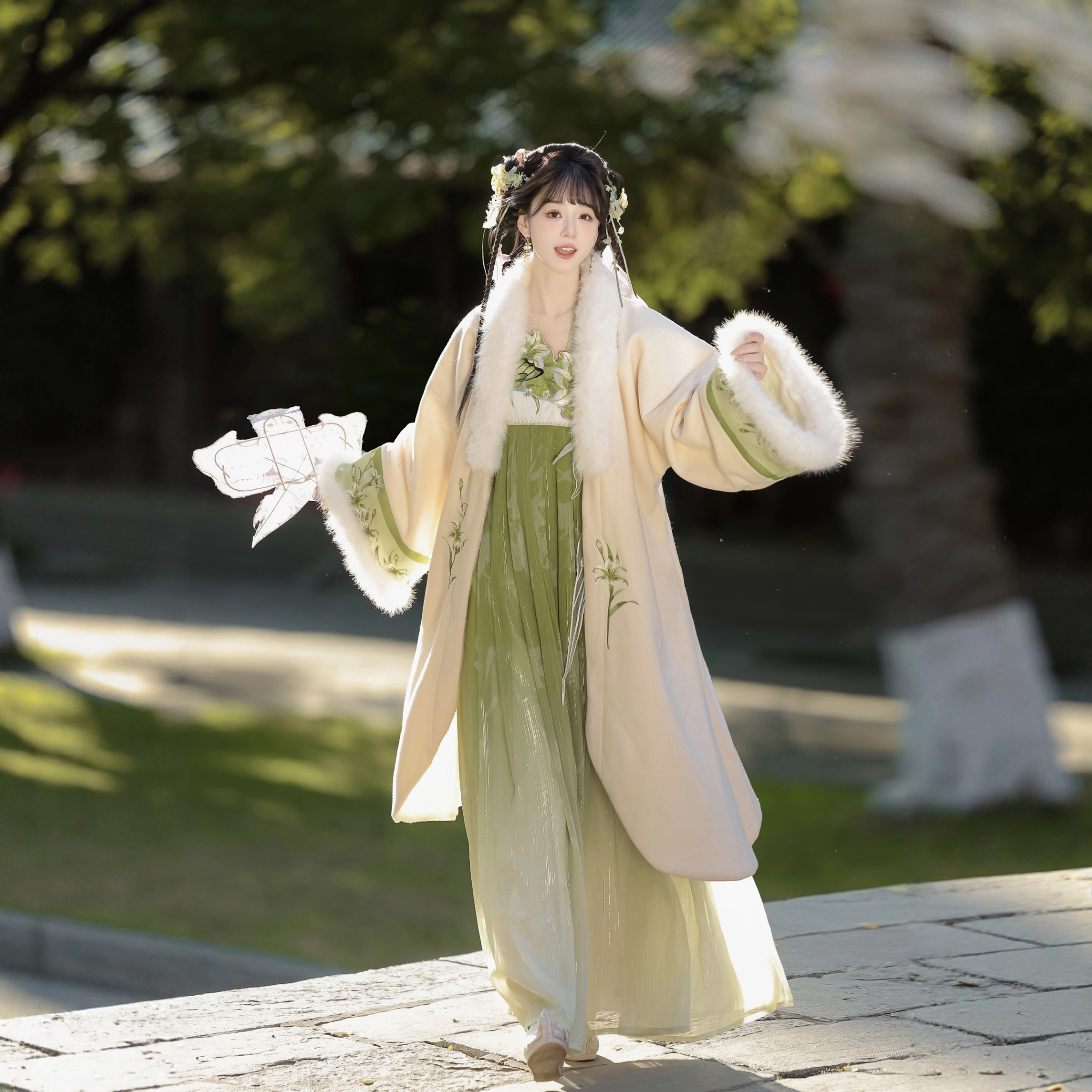 古月蝶原创汉服〖蝶语令〗日常冬季加绒加厚刺绣仙气套装新年款