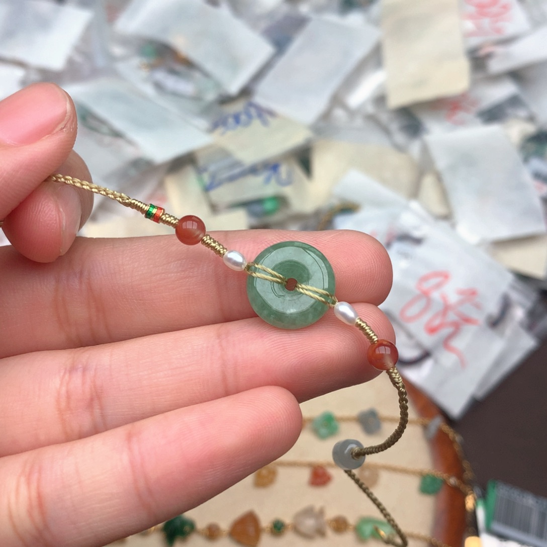 翡翠未镶嵌挂件一