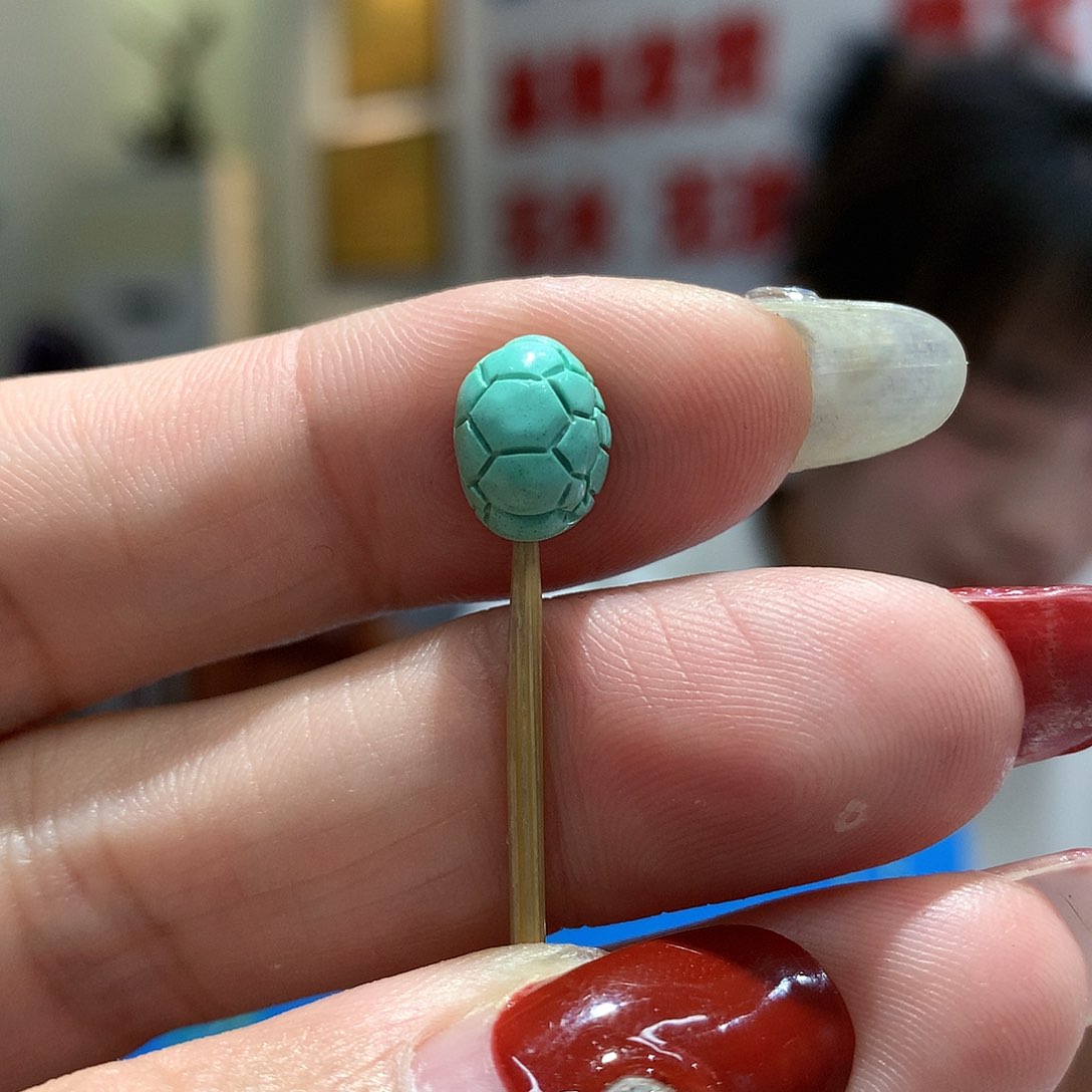 绿松石配饰未镶嵌
