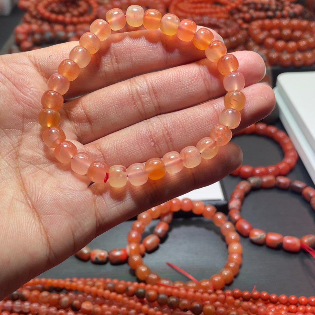 南红玛瑙手链未镶嵌